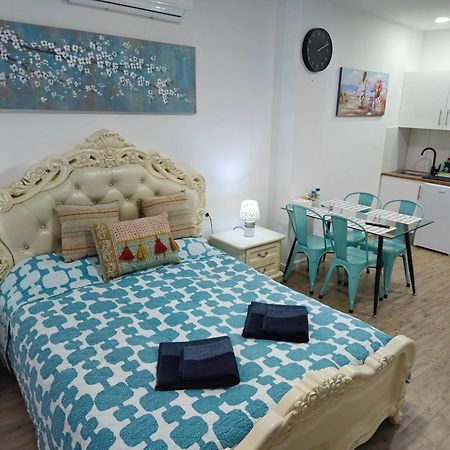 Apartamentos Zanca City Center Free Luggage Storage Malaga Zewnętrze zdjęcie
